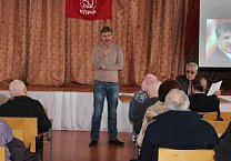 В Ефремове в Доме творчества прошло агитсобрание в поддержку Павла Грудинина