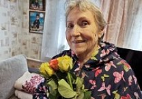 Коммунисты Тулы поздравили женщин с 8 марта Коммунисты Тулы поздравили женщин с 8 марта