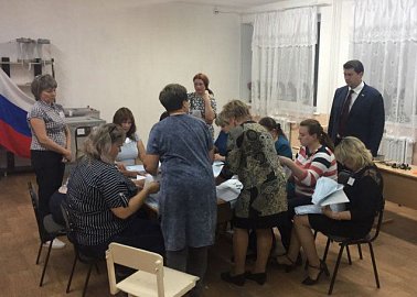 Олег Лебедев следил за ходом губернаторских выборов в Приморье