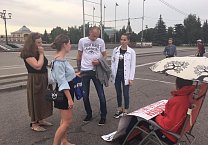 Кандидат в депутаты Тульской облдумы от КПРФ Юрий Корецких объявил сухую голодовку Кандидат в депутаты Тульской облдумы от КПРФ Юрий Корецких объявил сухую голодовку