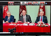 «Коммунисты - на переднем крае борьбы с фашизмом и несправедливостью!» Состоялось Общероссийское открытое партийное собрание «Коммунисты - на переднем крае борьбы с фашизмом и несправедливостью!» Состоялось Общероссийское открытое партийное собрание