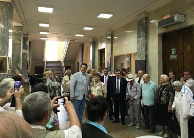 Тульский обком КПРФ организовал в городе Новомосковске выставку "Дети войны"
