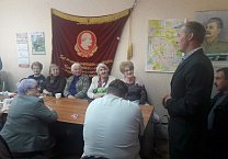 Коммунисты Новомосковска провели вечер Пушкинской поэзии 