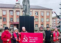 Тульская область отметила годовщину Великого Октября Тульская область отметила годовщину Великого Октября
