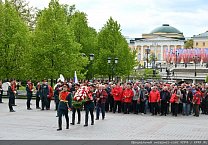 В Москве прошло возложение цветов к Могиле Неизвестного солдата и памятнику Маршалу Г.К. Жукову В Москве прошло возложение цветов к Могиле Неизвестного солдата и памятнику Маршалу Г.К. Жукову