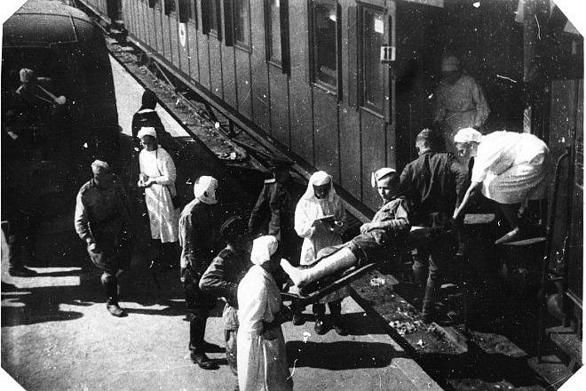 Олег Лебедев помог жительнице Украины получить право на гражданство России