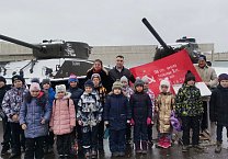 Тульский обком проводит регулярные патриотические занятия со школьниками