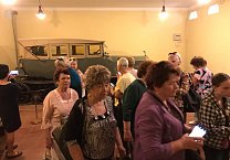 Депутат-коммунист Алексей Лебедев организовал экскурсию в Горки Ленинские для коммунистов Тульской области Депутат-коммунист Алексей Лебедев организовал экскурсию в Горки Ленинские для коммунистов Тульской области