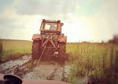 Депутат Белоус привлекла внимание к проблемам дорог местного значения в двух районах области
