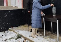 Ефремовский ГК КПРФ провёл возложение цветов к памятной доске «Детям войны» Ефремовский ГК КПРФ провёл возложение цветов к памятной доске «Детям войны»