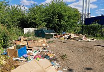 Команда КПРФ Донского провела рейд по мусорным контейнерным площадкам города Команда КПРФ Донского провела рейд по мусорным контейнерным площадкам города